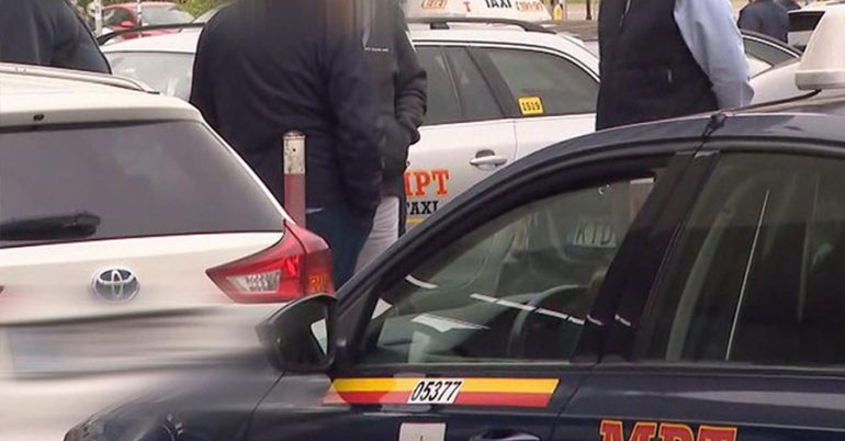 iTaxi przejmie warszawskie MPT. Taksówkarze żądają wyjaśnień